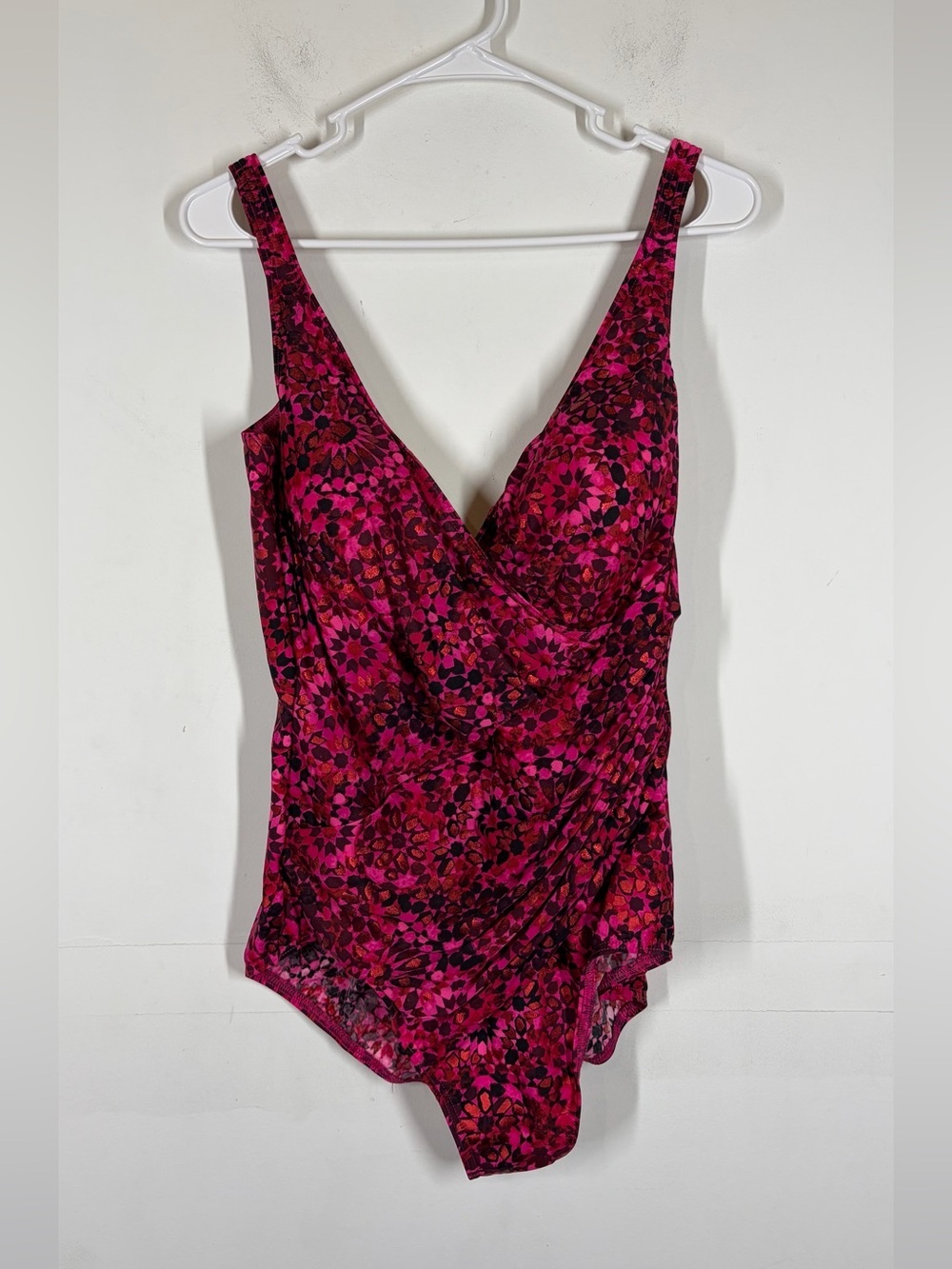 Miraclesuit Floral One Piece Swimsuit Size US 18